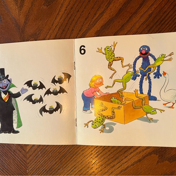 Vintage Sesame Street Books | featuring Grover | Set of 3 - Picture 12 of 16